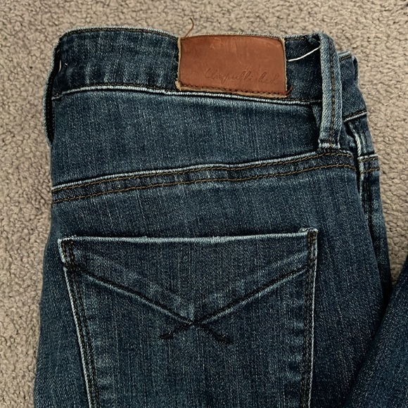 Unpublished Jeans - Picture 5 of 5
